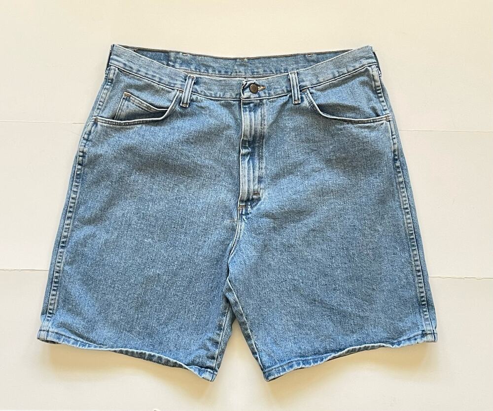 Vintage Wrangler Men's Blue Denim Shorts Size 38